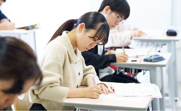 一人ひとりを支える国家試験合格率